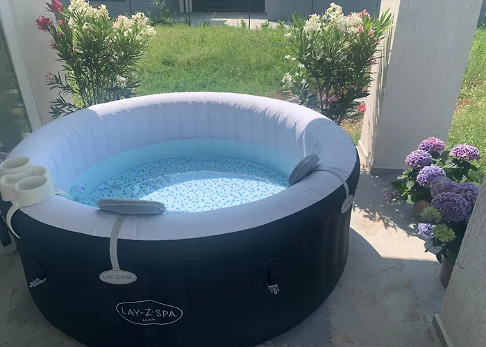 Sunset בית הארחה 3*